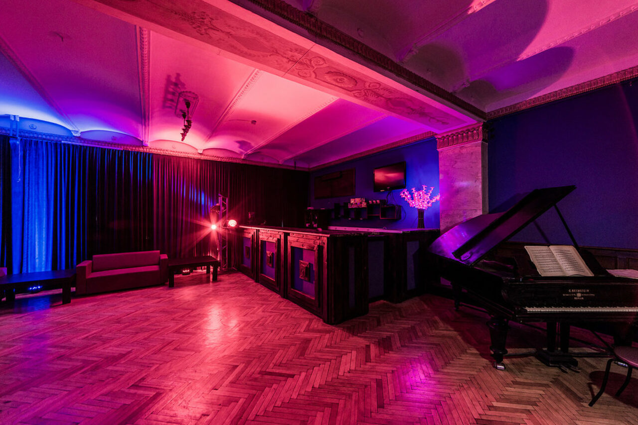 Арендовать Арт-центр  «MONACLUB»