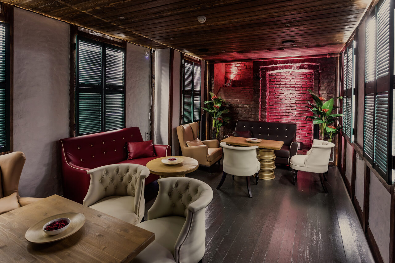 Арендовать Tropical style loft