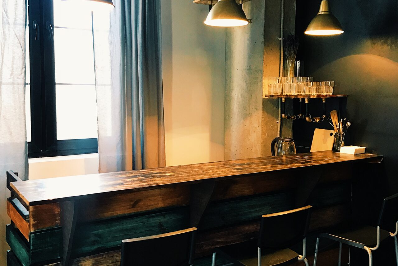 Арендовать Уютное лофт-пространство с гамаком