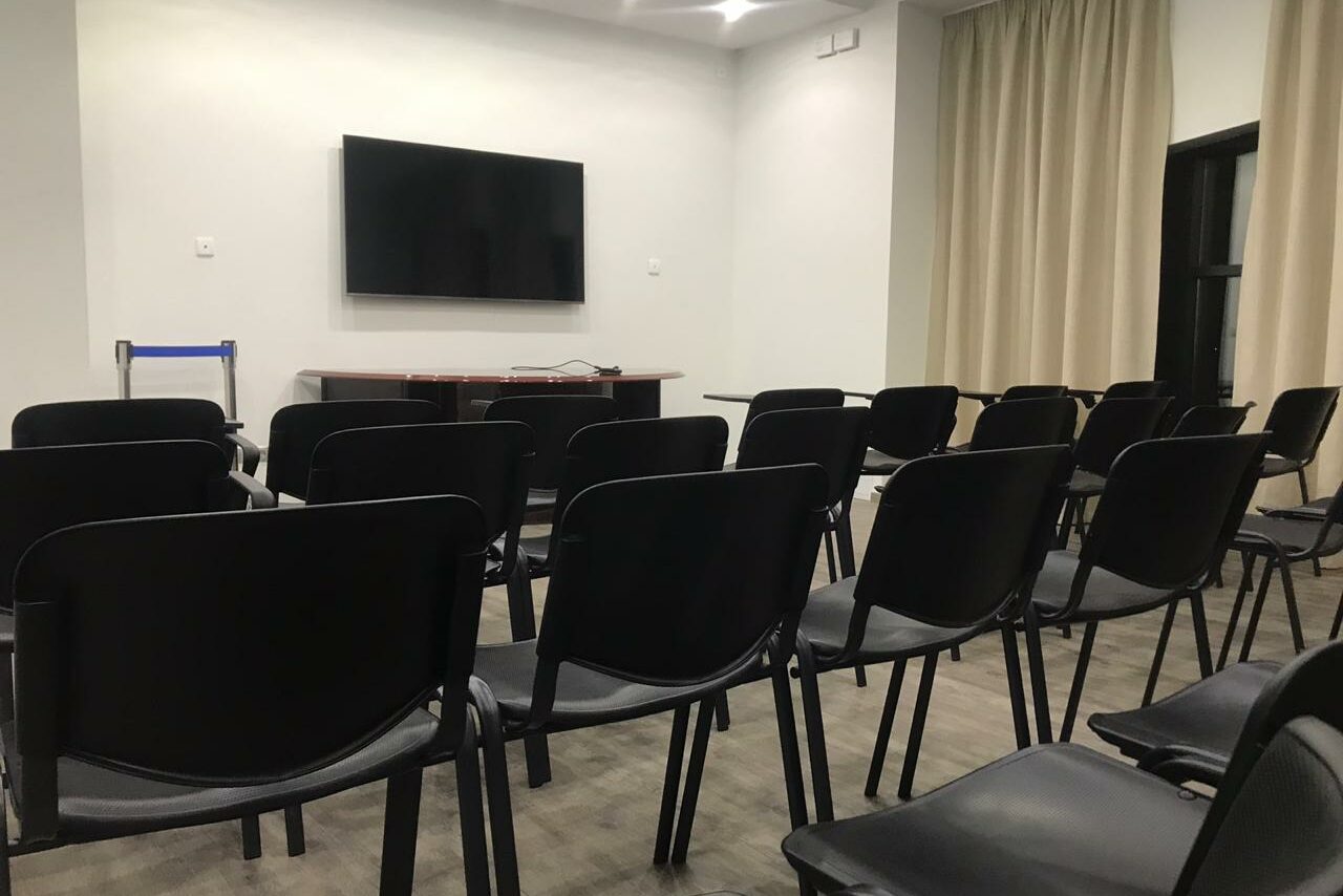 Арендовать Парк Freezone Конференц-зал с панорамными окнами за городом