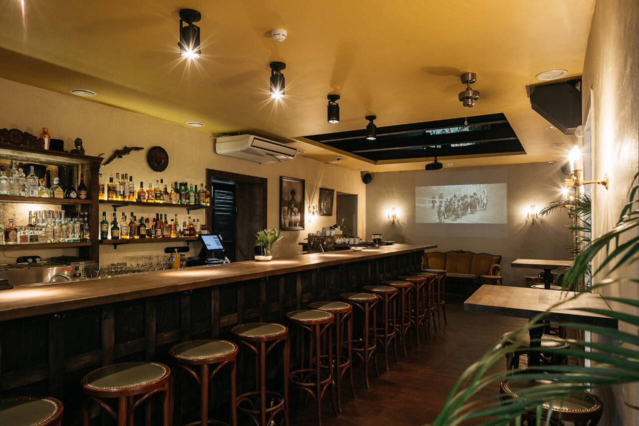 Арендовать Ресторан Гимназия с летней верандой