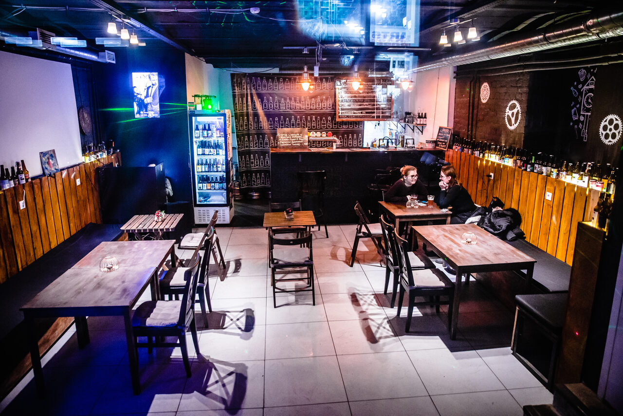 Арендовать Брутальный бар в стиле лофт под закрытие