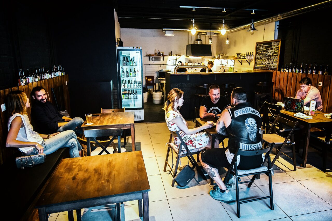 Арендовать Брутальный бар в стиле лофт под закрытие