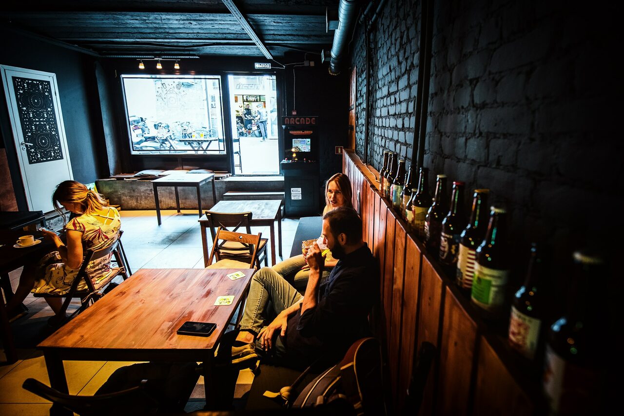 Арендовать Брутальный бар в стиле лофт под закрытие