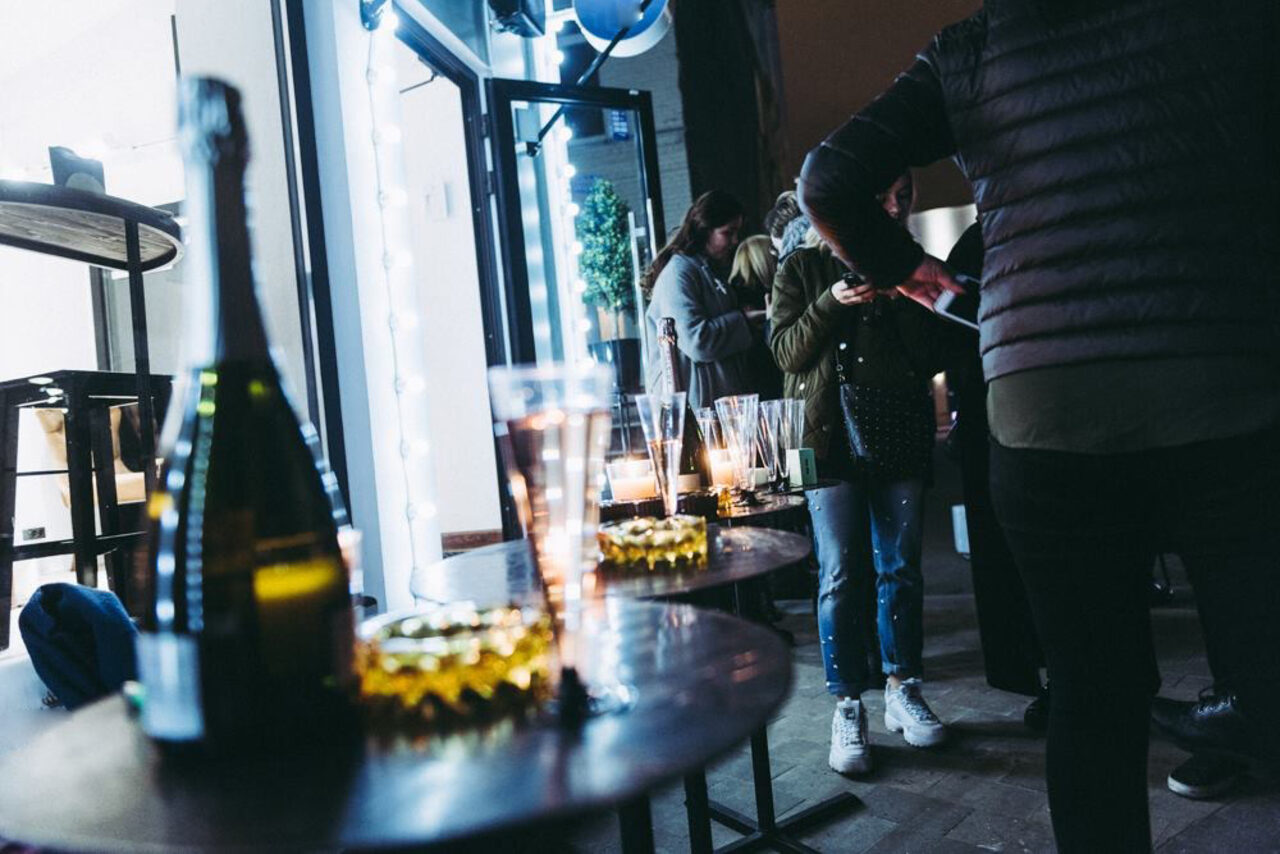 Арендовать Лофт с панорамными окнами в центре города