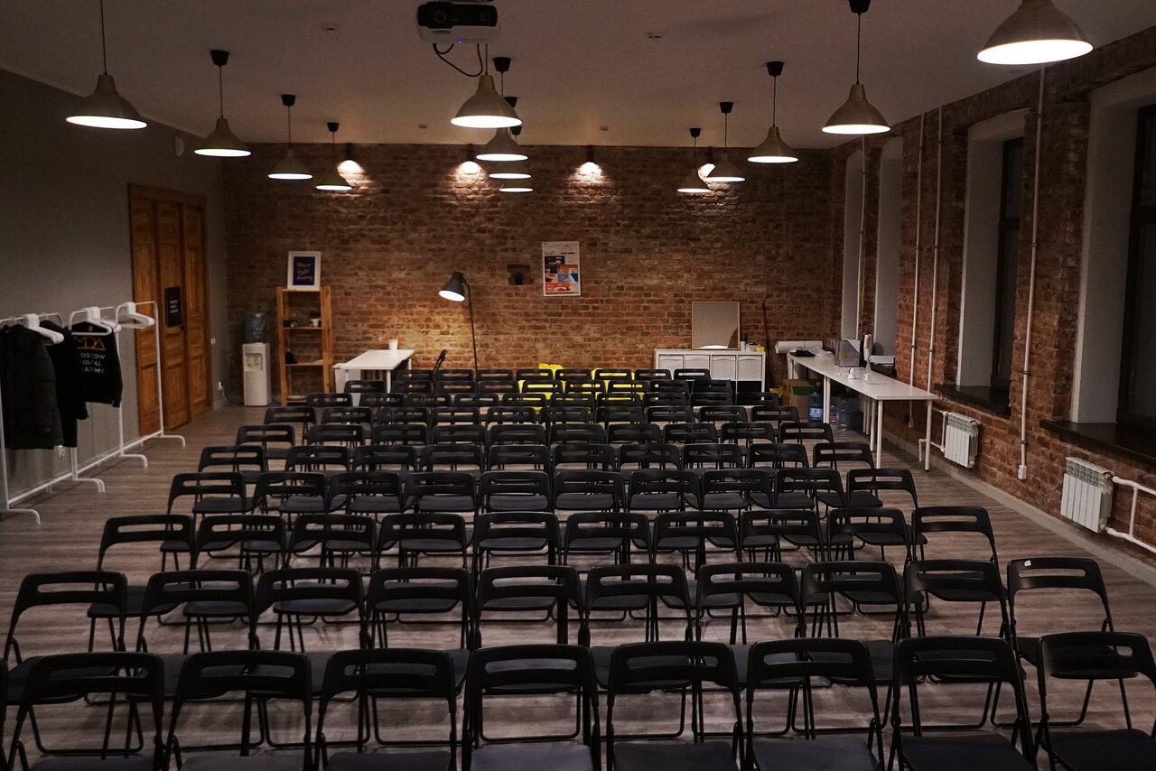 Арендовать Moscow Digital Academy (Москва Диджитал Академи). Лофт-пространство для бизнес встреч и тренингов