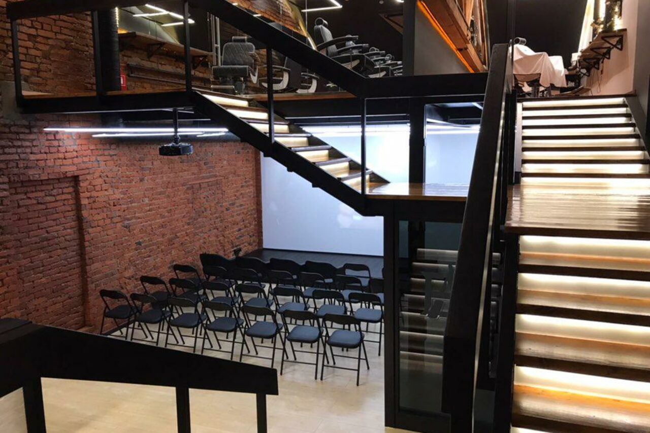 Арендовать BARBATORIA loft.Лофт-пространство с отдельным входом
