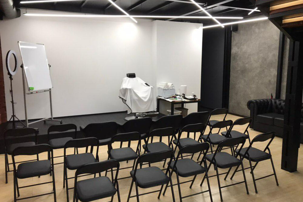 Арендовать BARBATORIA loft.Лофт-пространство с отдельным входом