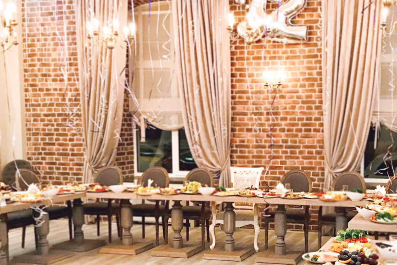 Арендовать Изысканный зал в историческом центре Москвы