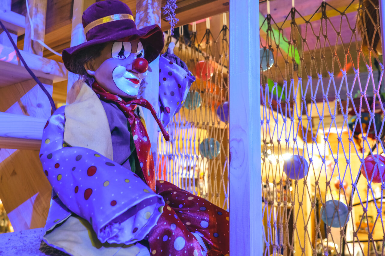 Арендовать Семейный парк "Сказка"