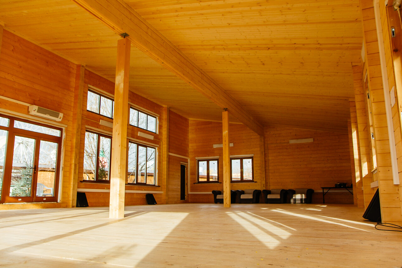 Арендовать Семейный парк "Сказка"