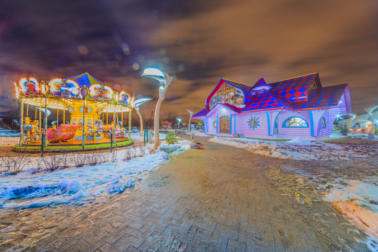 Арендовать Семейный парк "Сказка"