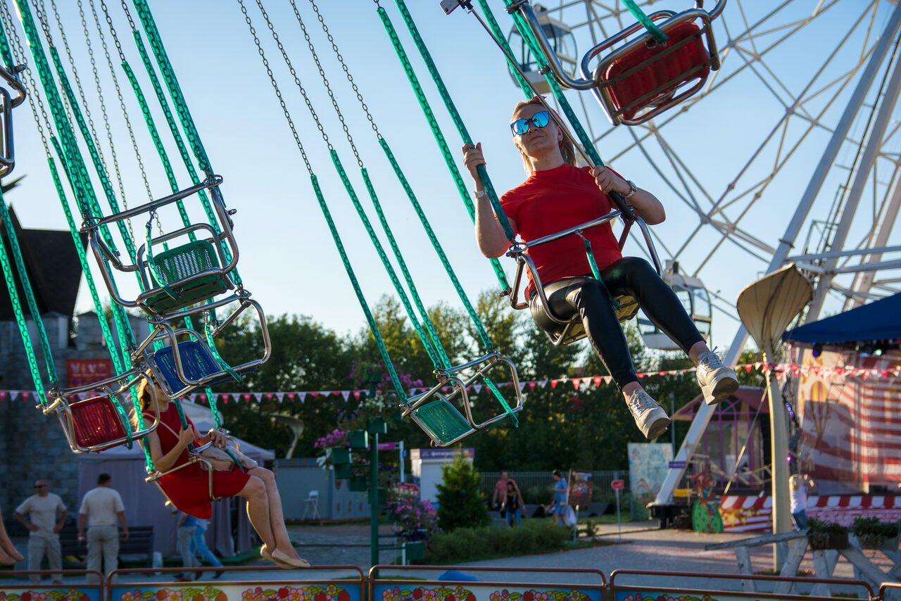 Арендовать Семейный парк "Сказка"