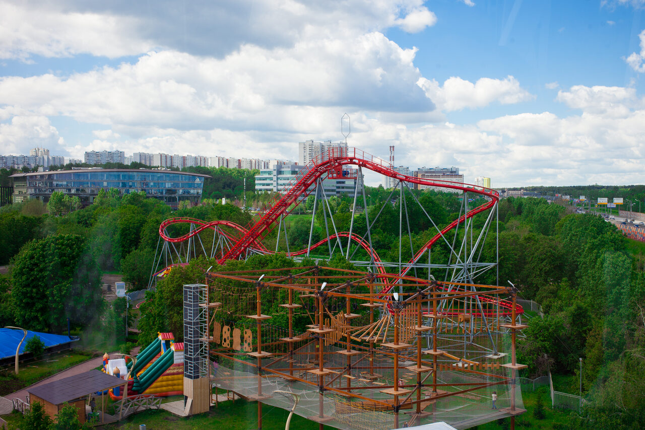 Арендовать Семейный парк "Сказка"