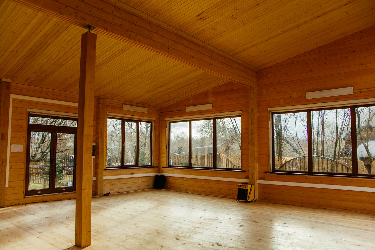 Арендовать Парк развлечений СКАЗКА Коттедж в пределах МКАД