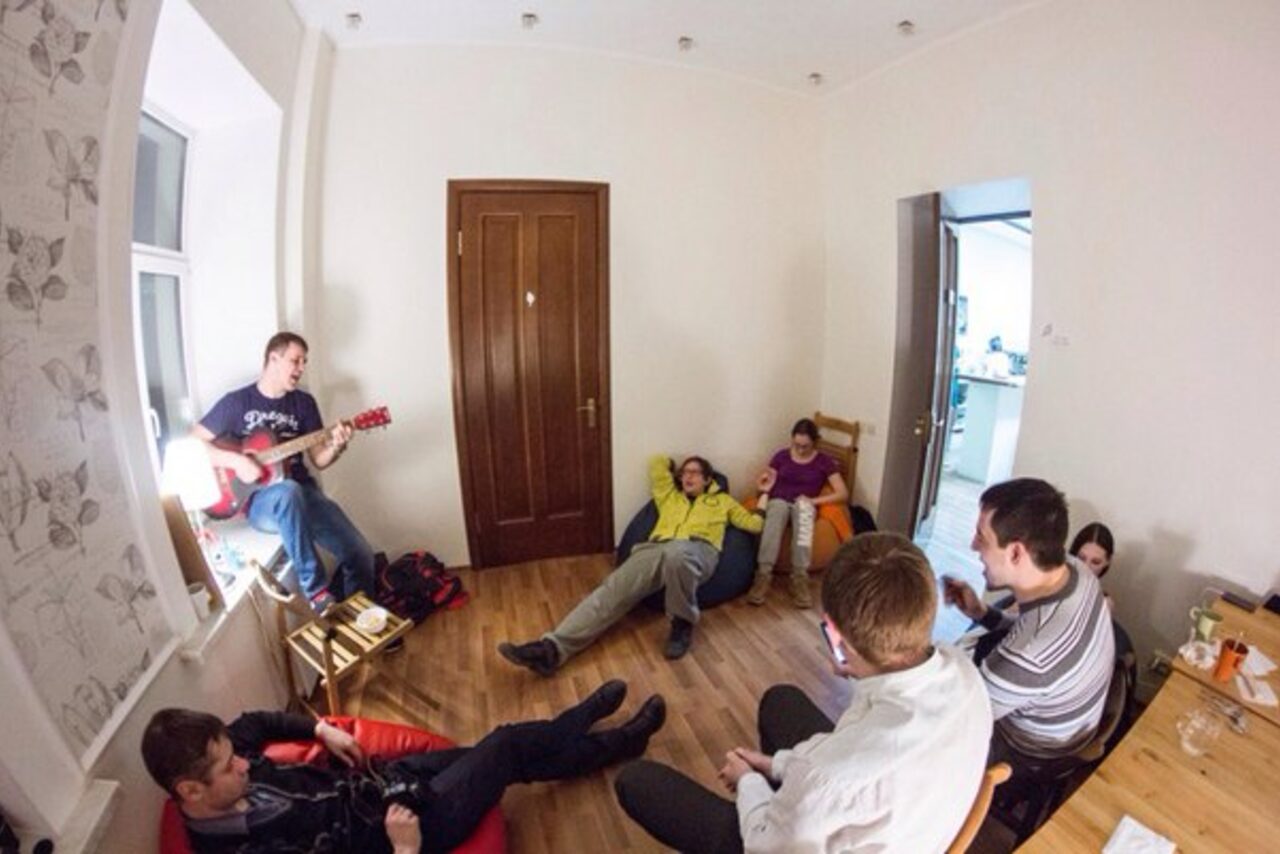 Арендовать Пространство Белый лист на новогоднюю ночь