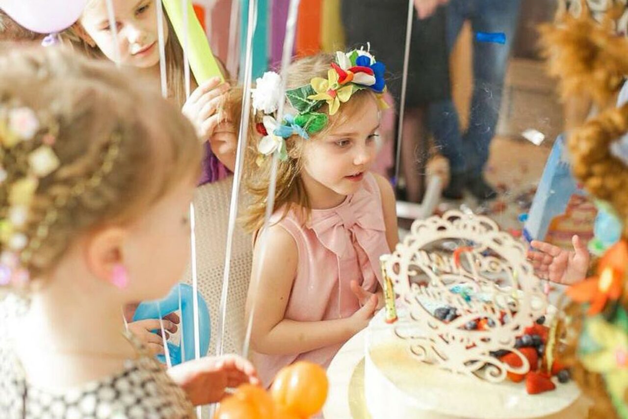 Арендовать Зазеркалье Светлый лофт 