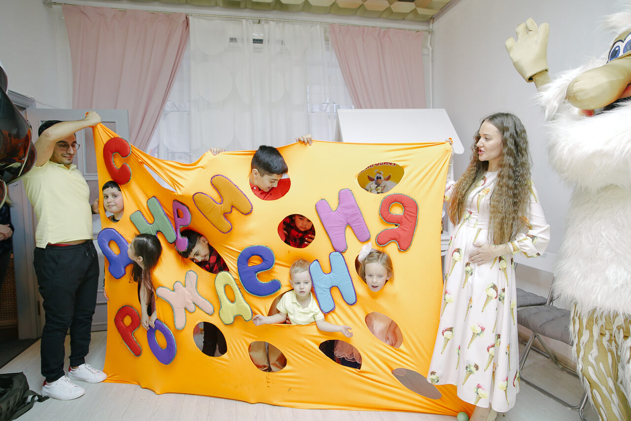 Арендовать Зазеркалье Светлый лофт 