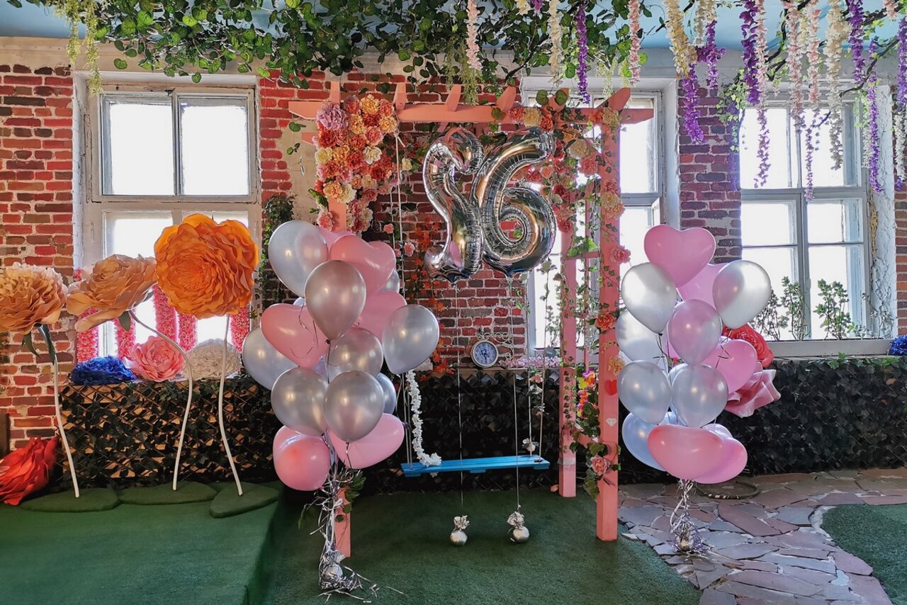 Арендовать Graf-Studio. Лофт в стиле прованс с бесплатной парковкой