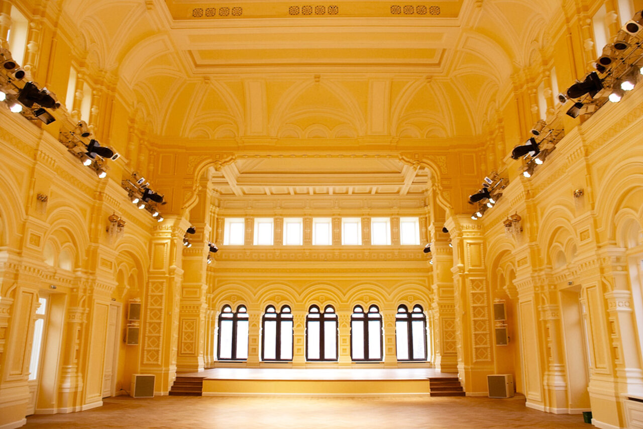 Арендовать Зал премиум класса