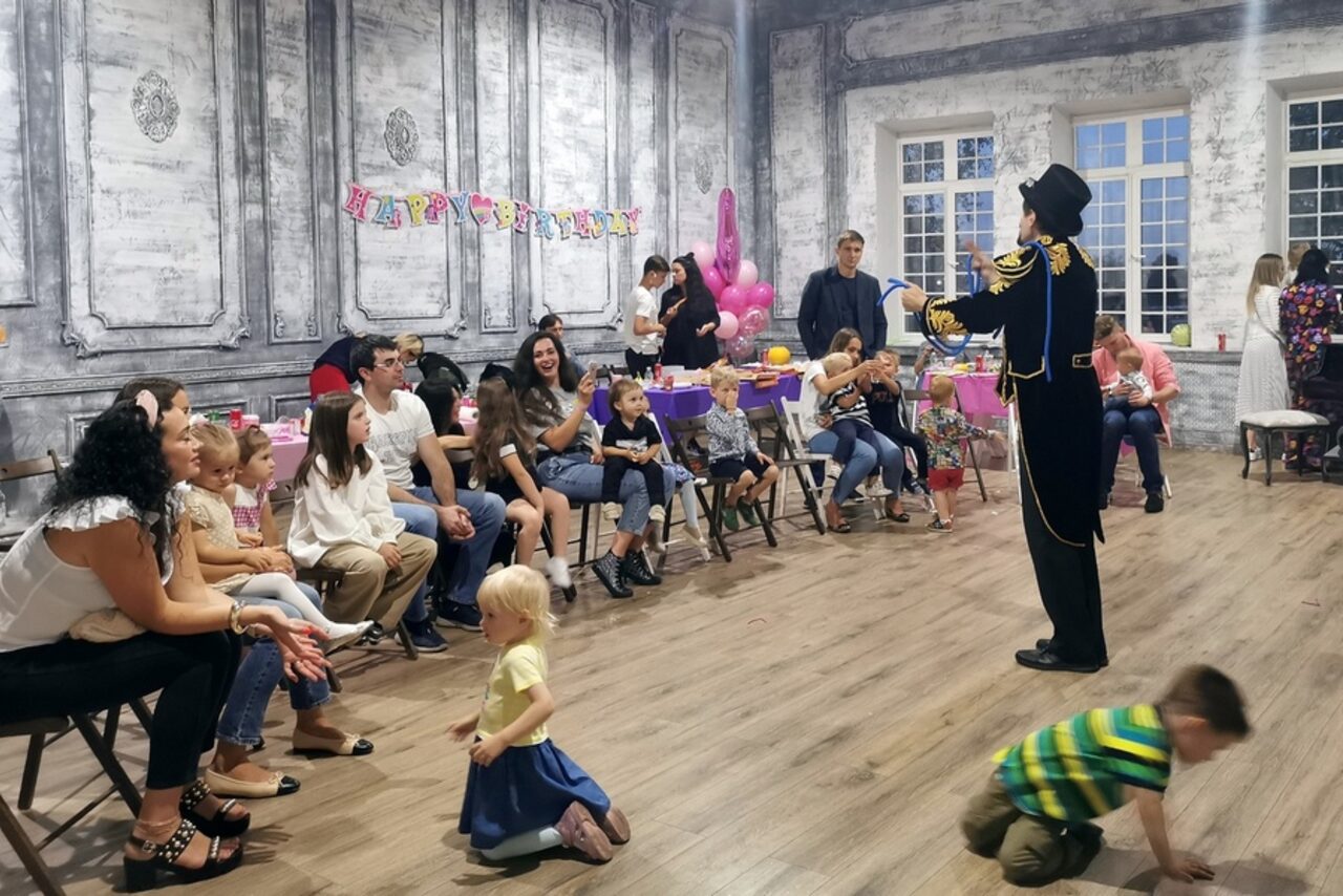 Арендовать Graf-Studio. Зал в стиле ренессанс