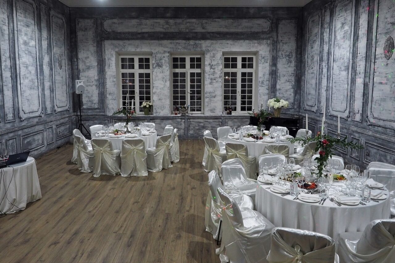 Арендовать Graf-Studio. Зал в стиле ренессанс