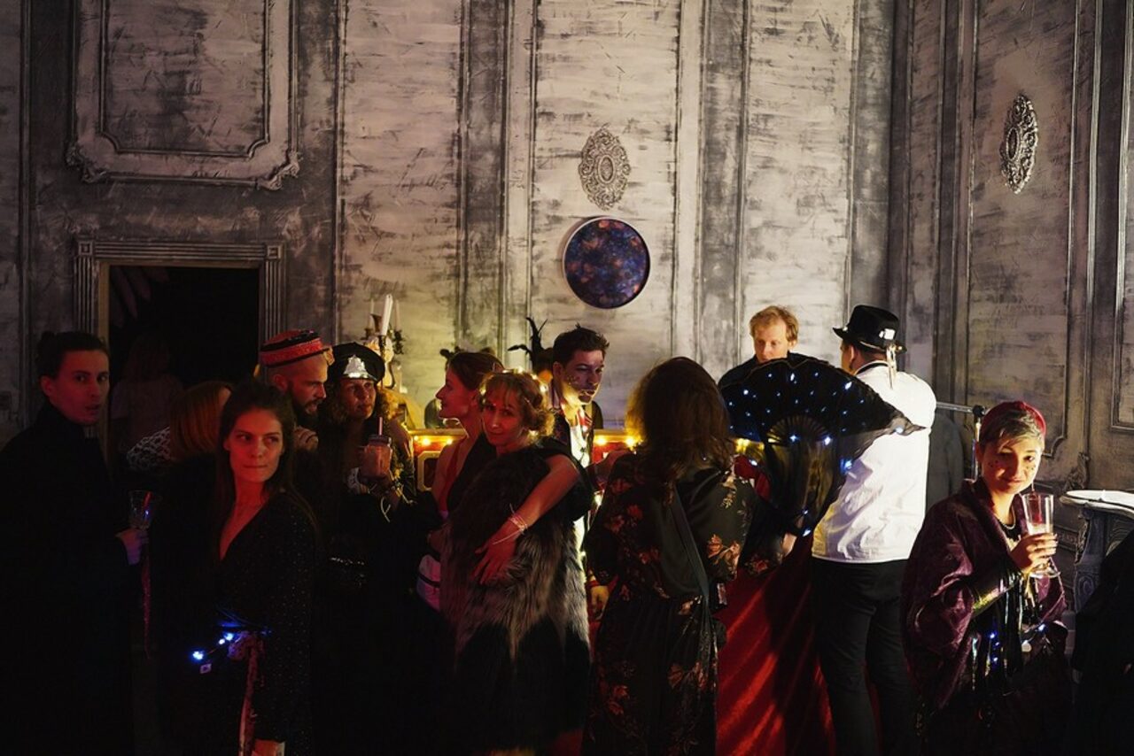 Арендовать Graf-Studio. Зал в стиле ренессанс