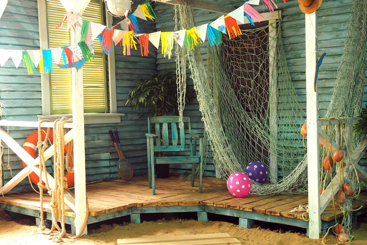 Арендовать Graf-Studio. Студия с морским песком и водопадом