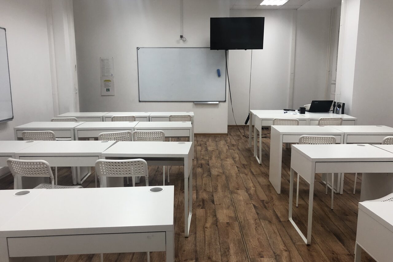 Арендовать Просторный лофт для тренингов