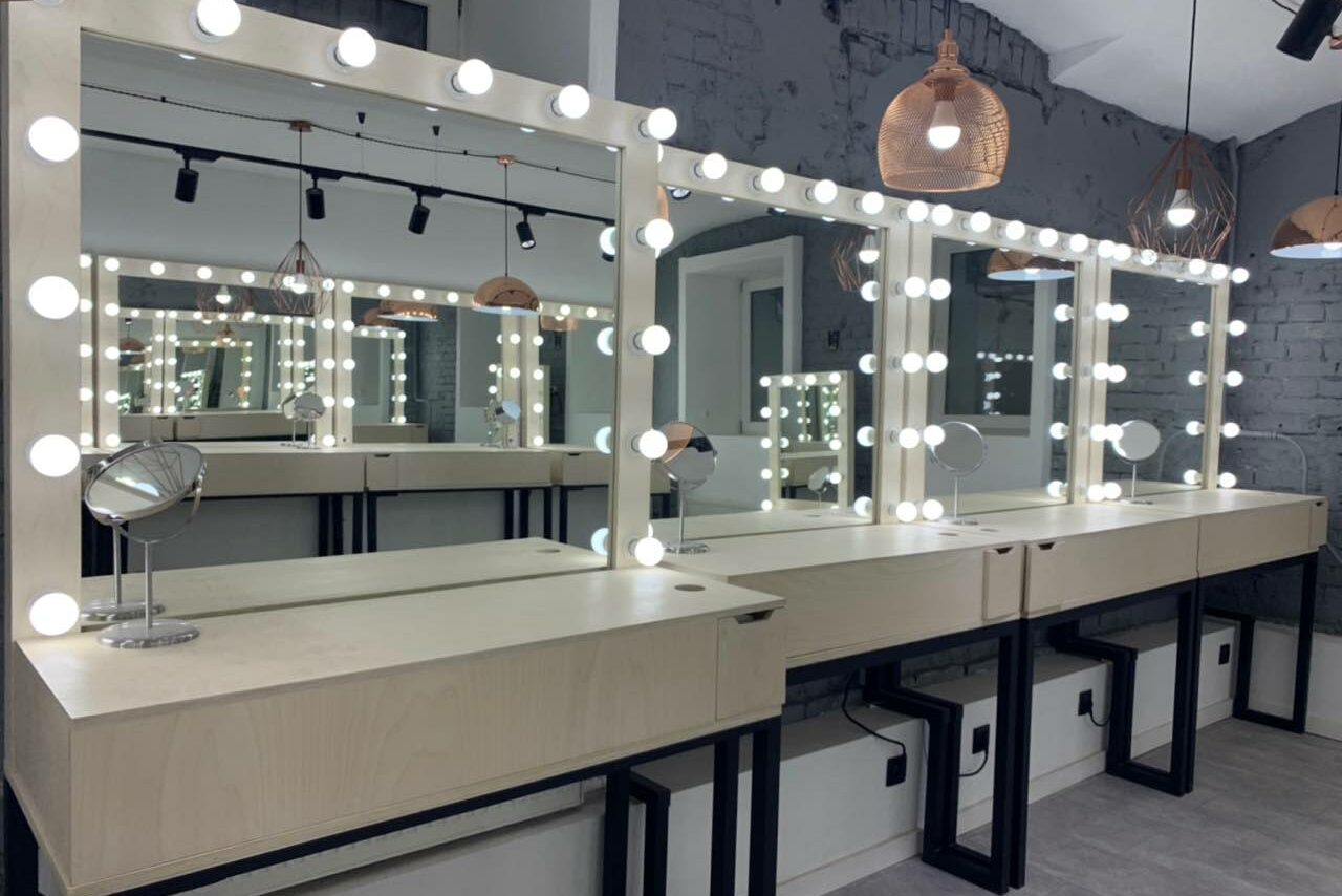 Арендовать Просторный современный учебный класс в учебном центре