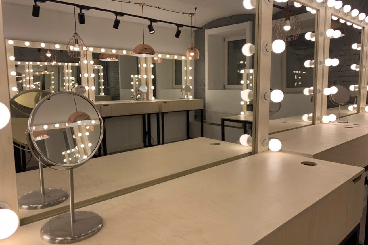 Арендовать Просторный современный учебный класс в учебном центре