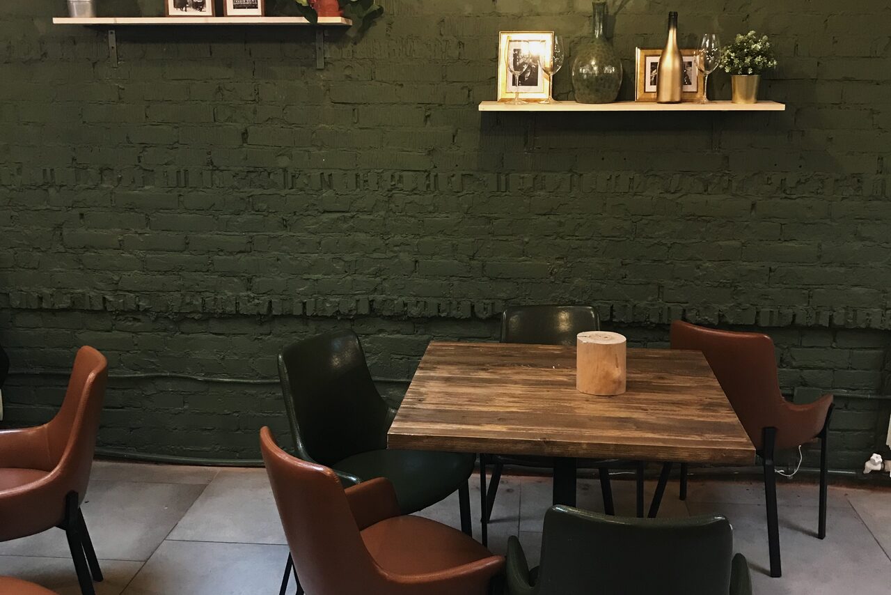 Арендовать Cozy attic in the center of Moscow