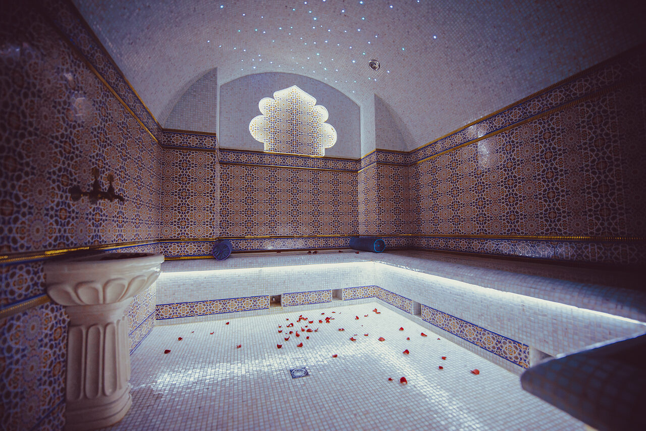 Арендовать Элитный клуб с бильярдом