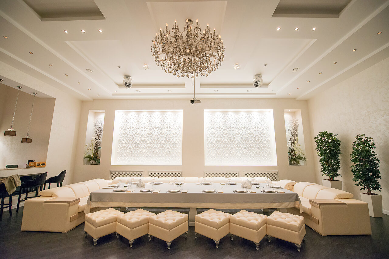 Арендовать Элитный клуб с бильярдом