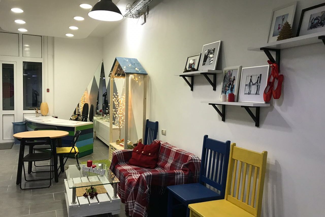 Арендовать Светлое пространство с несколькими залами и комнатами