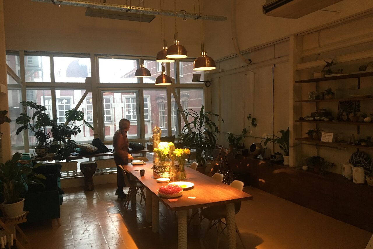 Арендовать Двухъярусное лофт-пространство