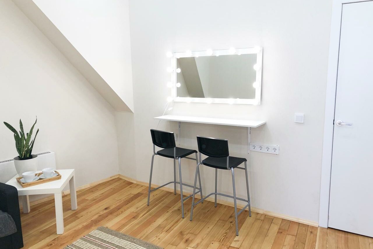 Арендовать Art-House “HUGGE”