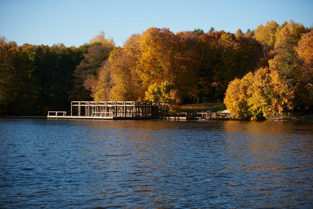 Арендовать Шатер у Ротонды и Веранда у воды