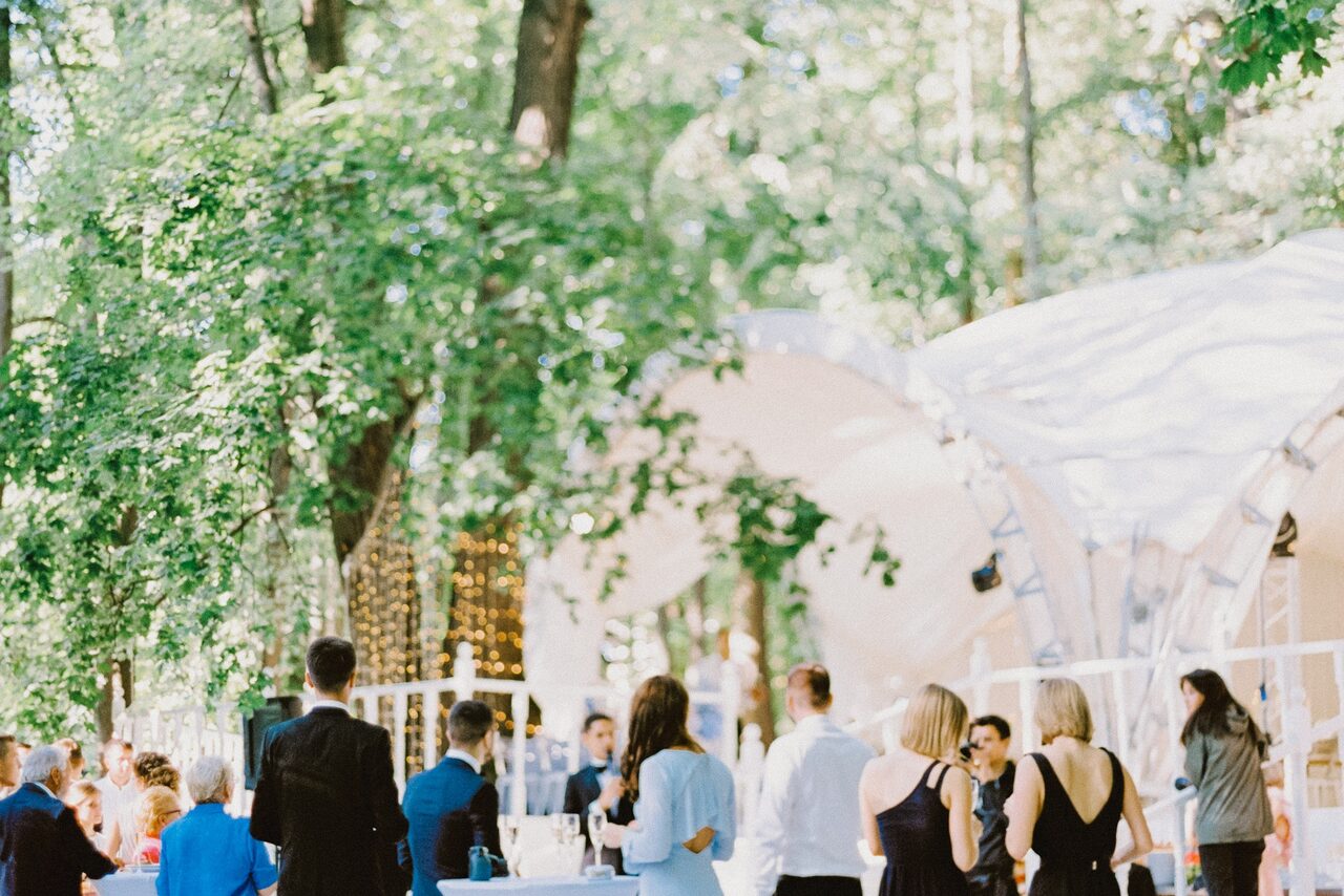 Арендовать Шатер у Ротонды и Веранда у воды