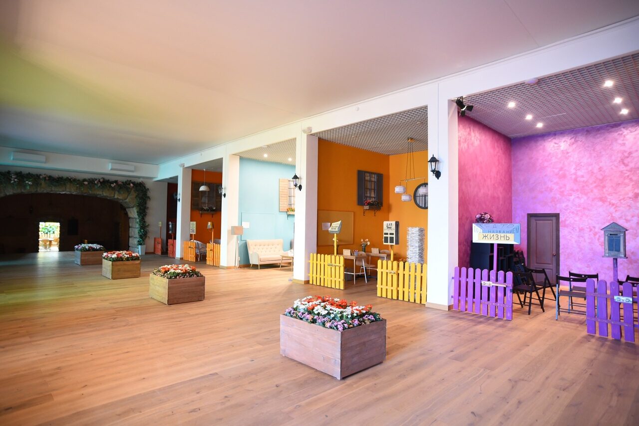 Арендовать Площадка в Санкт-Петербурге 