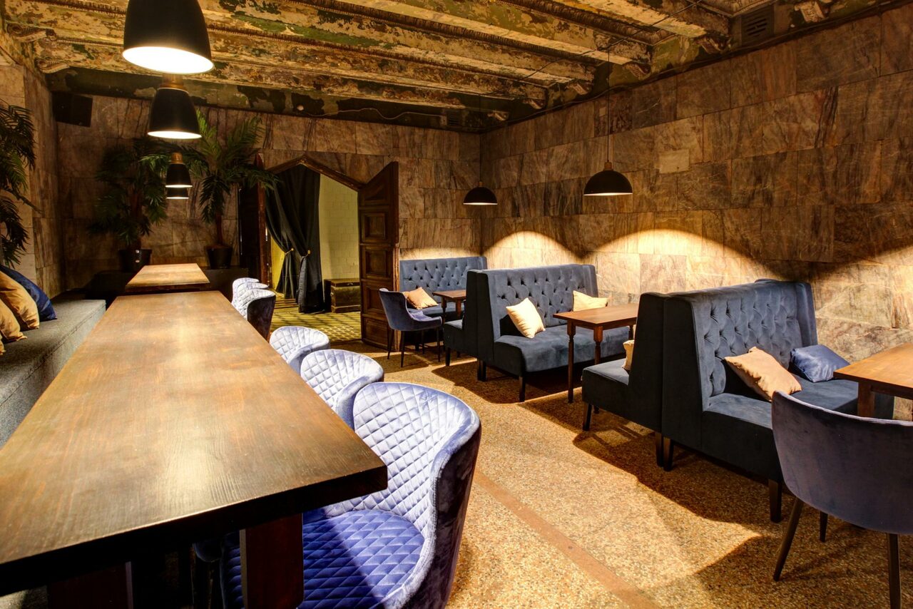 Арендовать roomin' at squat 3/4 Уникальное пространство в центре города