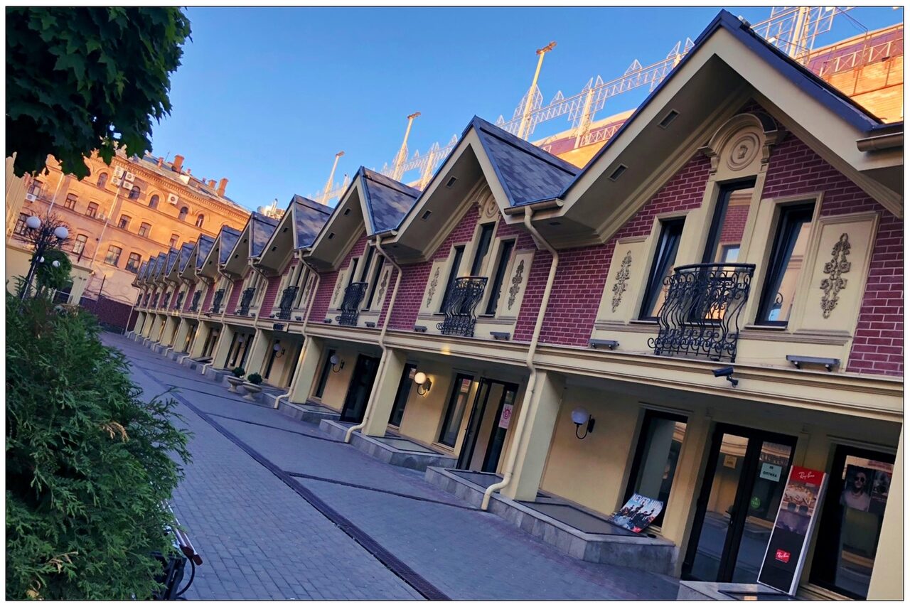 Арендовать Бюро развлечений MANIA. Лофт