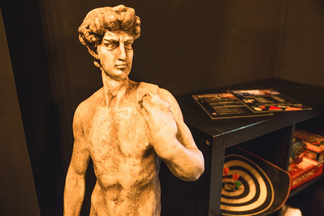 Арендовать Кальянная Brilliant Lounge