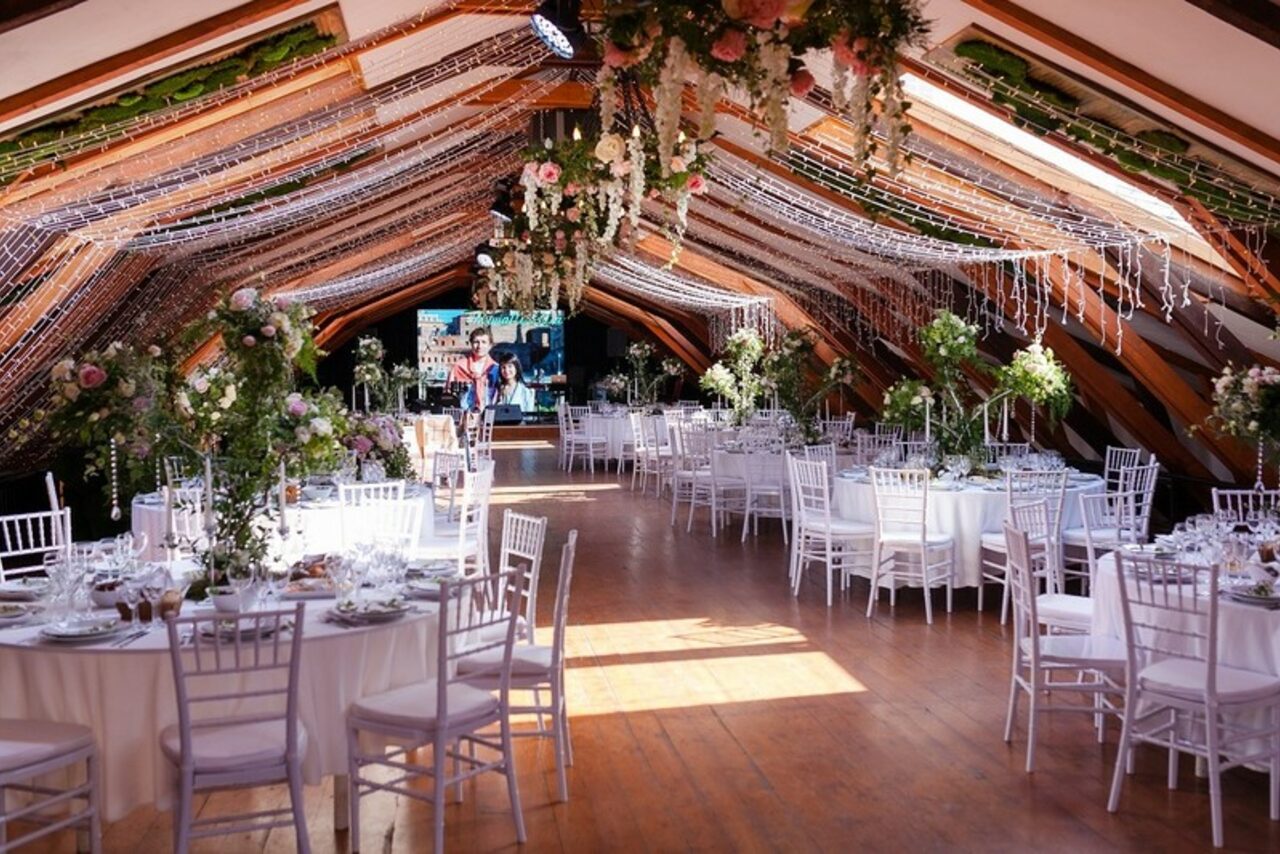 Арендовать Gold&Dance Лофт с просторной верандой