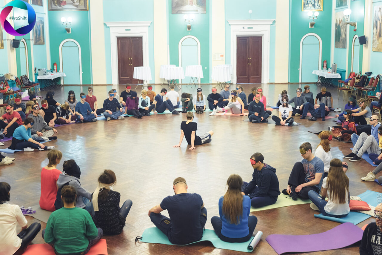 Арендовать  Александровский зал Зимнего дворца