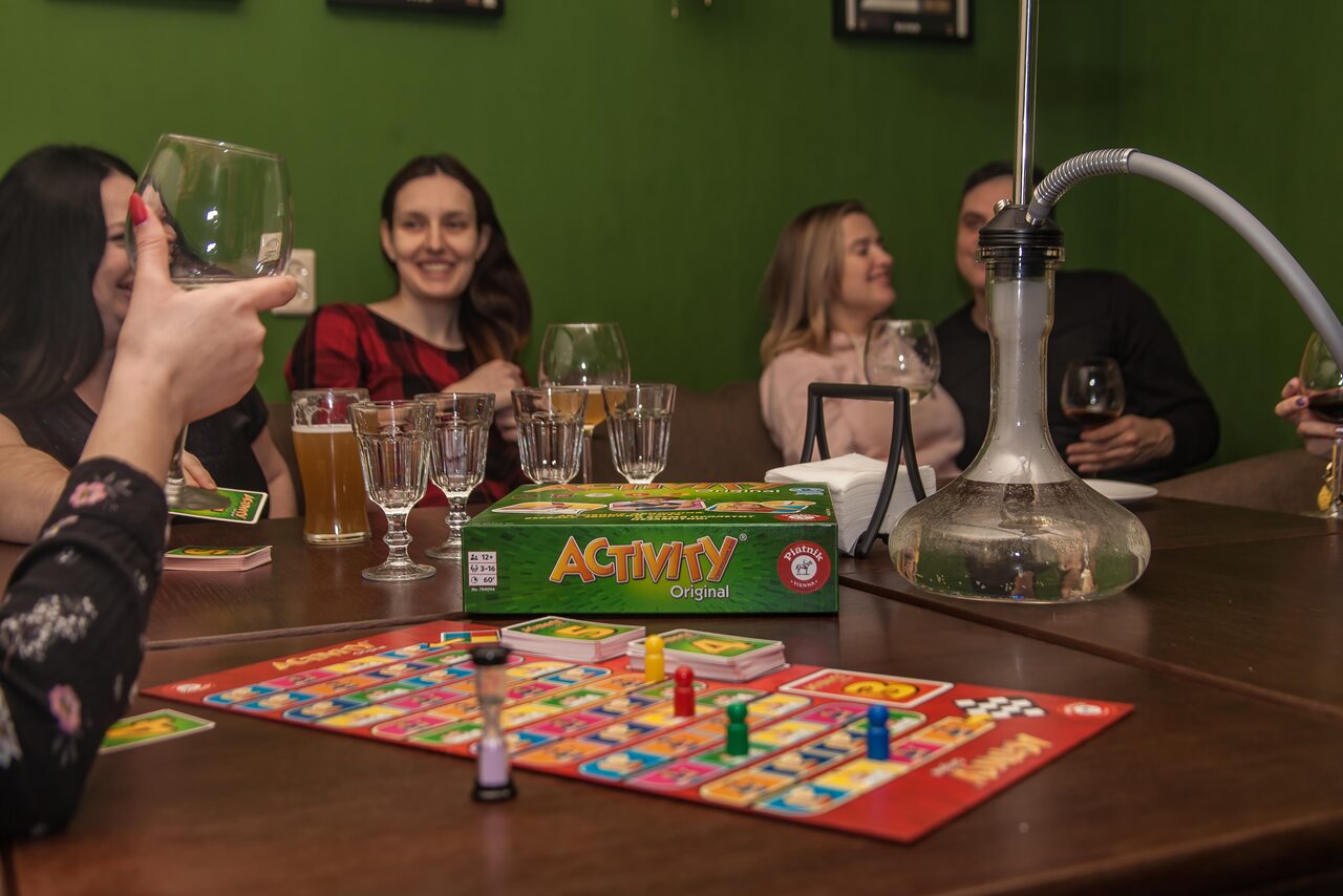 Арендовать Party Time (Пати Тайм). Камерный лофт с большим экраном и играми