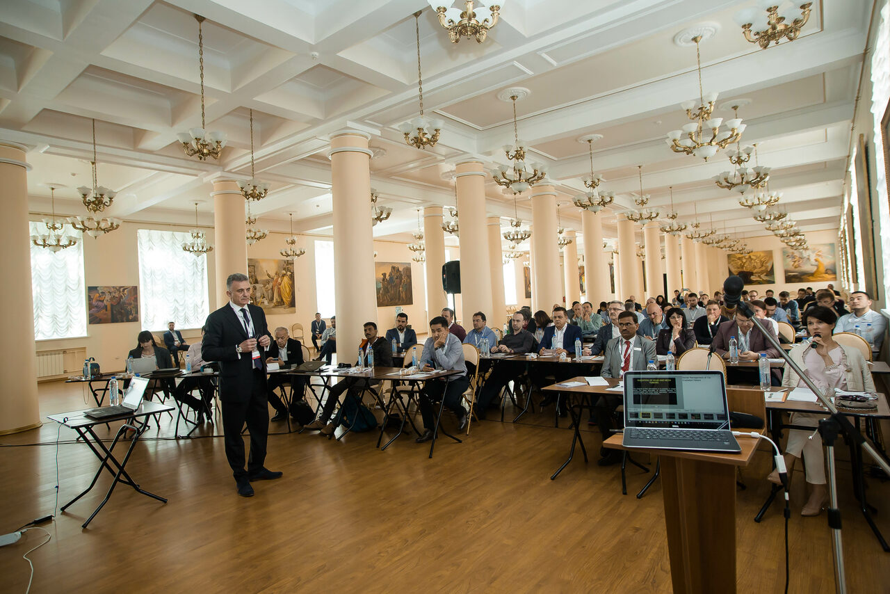 Арендовать Александровский зал Зимнего дворца 