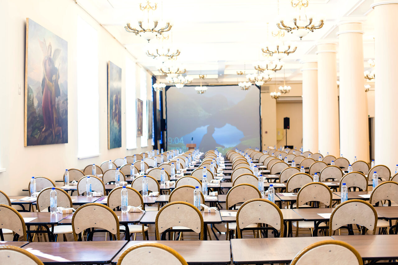 Арендовать Александровский зал Зимнего дворца 