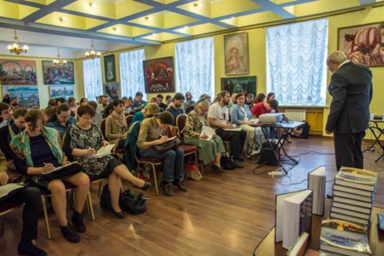 Арендовать Александровский зал Зимнего дворца