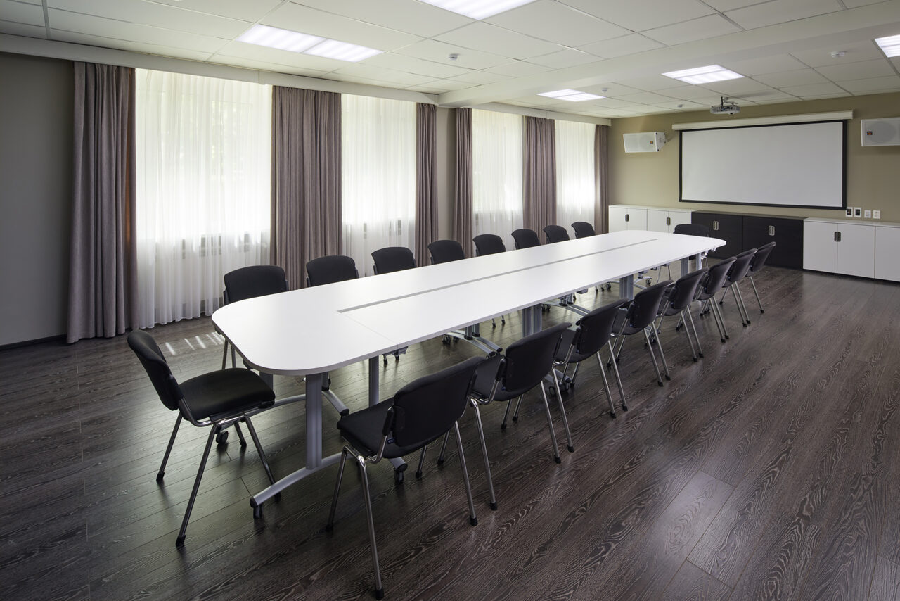 Арендовать  Бутик-отель Брайтон. Конференц-зал